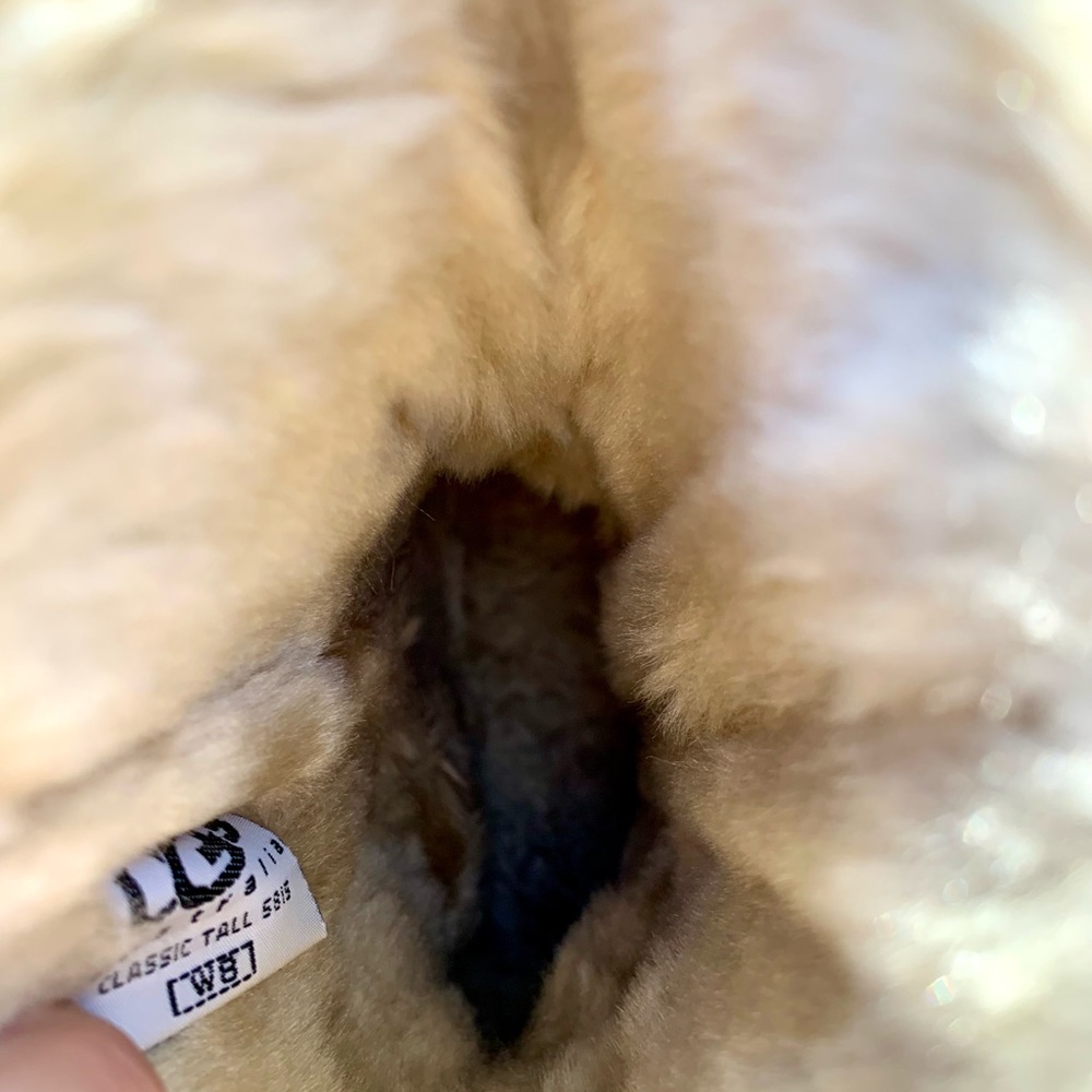 Uggs Classic Tall sz 8 chestnut suede shearling - Picture 9 of 12